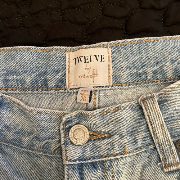 TWELVE jeans - Picture 3 of 3